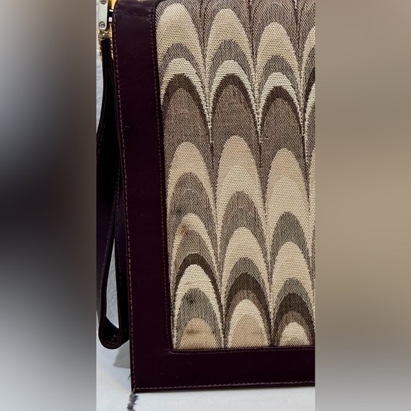 Vintage Lou Taylor Mod Wristlet Clutch | 1960s–1970s